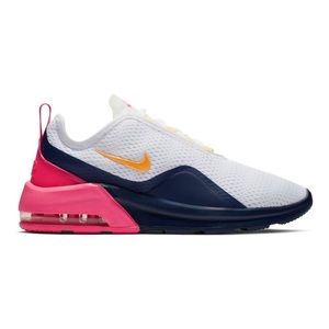 Nike Air Max Motion 2 Sneakers